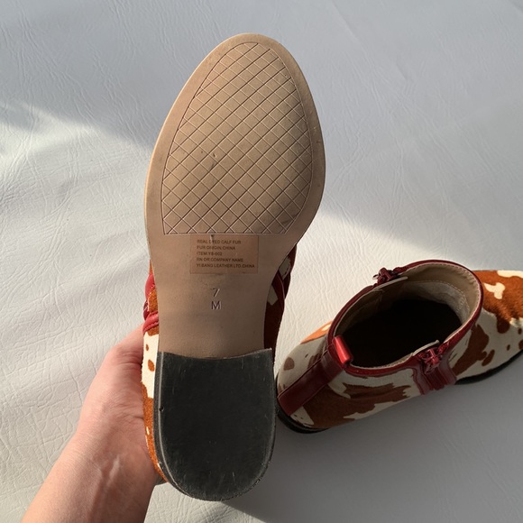 Like 🆕 Vaneli Cowhide boots! - Picture 4 of 6